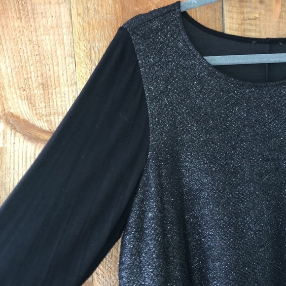 BLACK sparkle plus size top - Picture 4 of 9